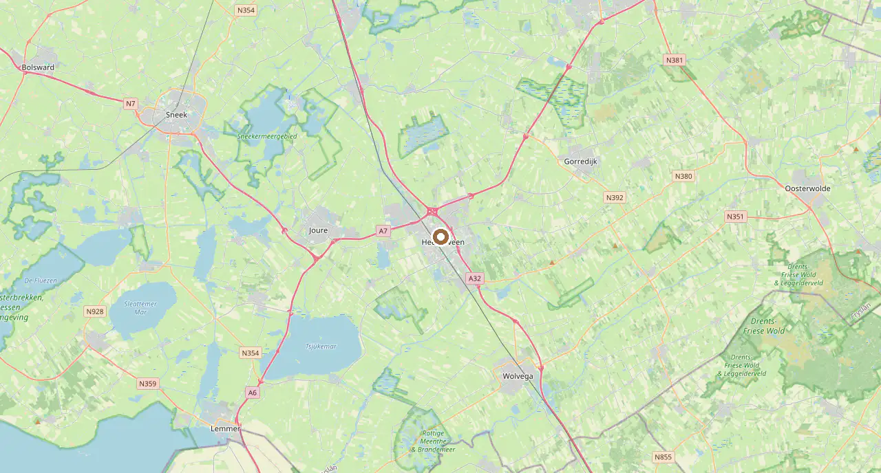 Kaart van Heerenveen en omgeving met de locatie van HOUT & HUIS
