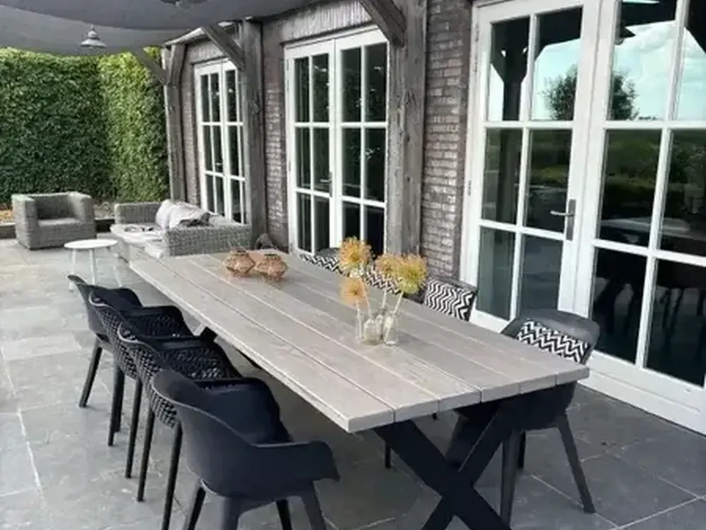 Tuinbanken en tuinmeubels door HOUT & HUIS in Heerenveen